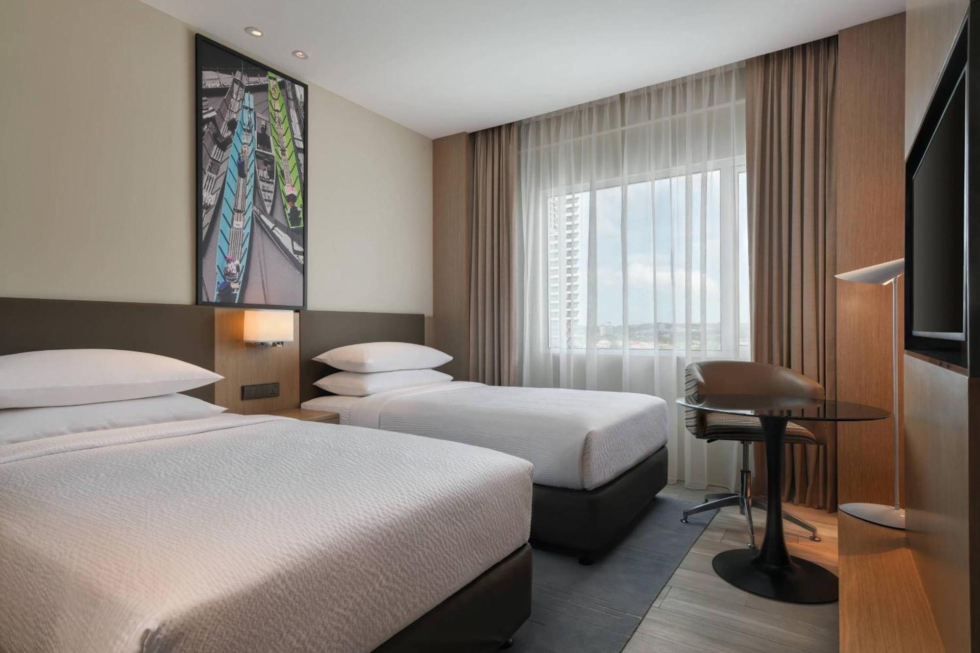 Fairfield By Marriott Bintulu Paragon Экстерьер фото