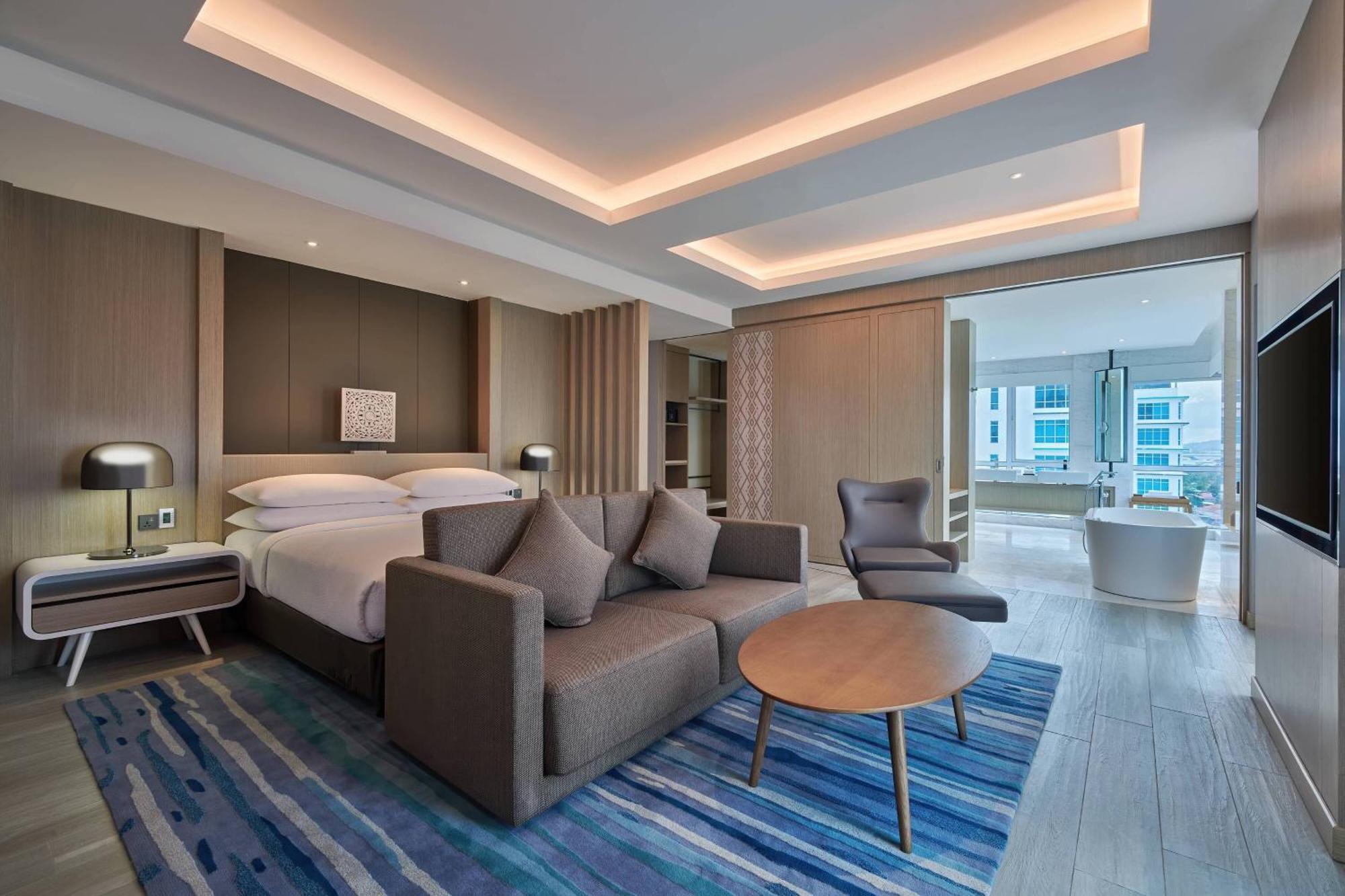 Fairfield By Marriott Bintulu Paragon Экстерьер фото